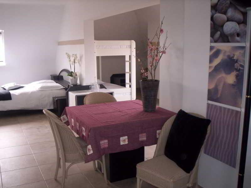 Boutique Hotel Butler Zuienkerke Екстер'єр фото